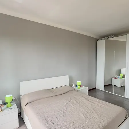 La Casa Dei Conti - Aria Condizionata E Free Park * Vezza d'Alba